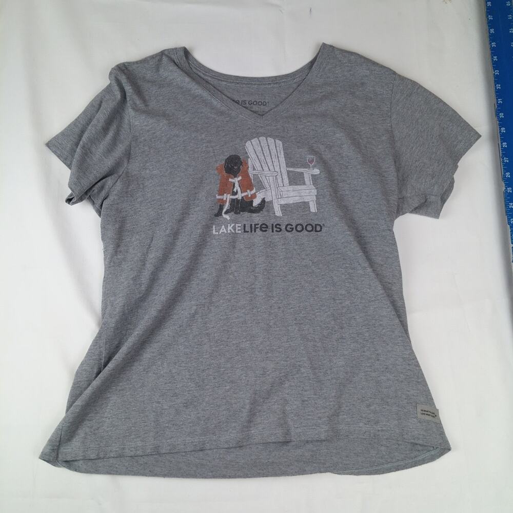 Life is good women's XL Gray v neck crusher tee lab dog beach lake vacation